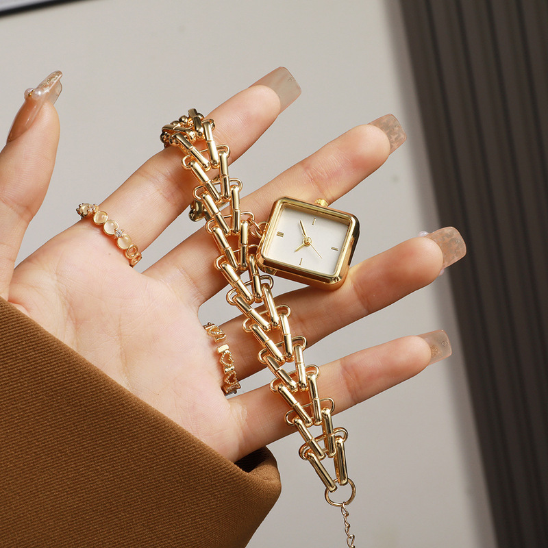 Женские кварцевые часы в стиле – обзор и цена Watch Triangle Luxury