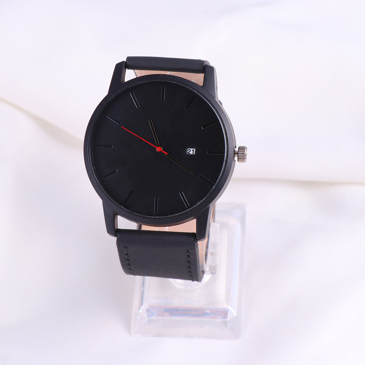 Стильные мужские кварцевые час – обзор и цена Luxury Watch Gold And Black